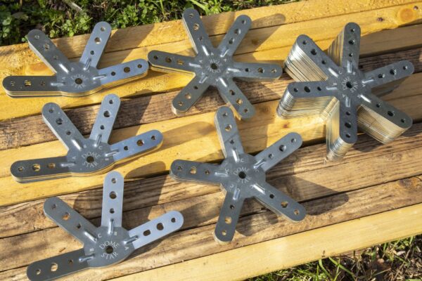 DOMESTAR 3V 3/8 KRUSCHKE: Kit mit 46 Montageverbindern aus verzinktem Metall aus verzinktem Stahl für die geodätische Kuppel der Frequenz 3-Grundplatte – Bild 4